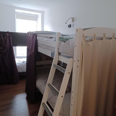 Voyage Hostel - Rooms With Shared Kitchen ダグラス エクステリア 写真